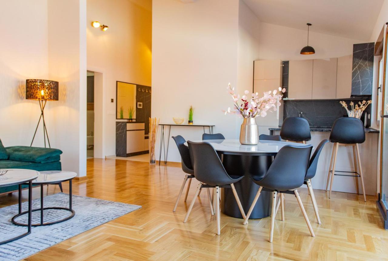 Exclusive Penthouse Old Town With Sauna And Jacuzzi 모스타르 외부 사진