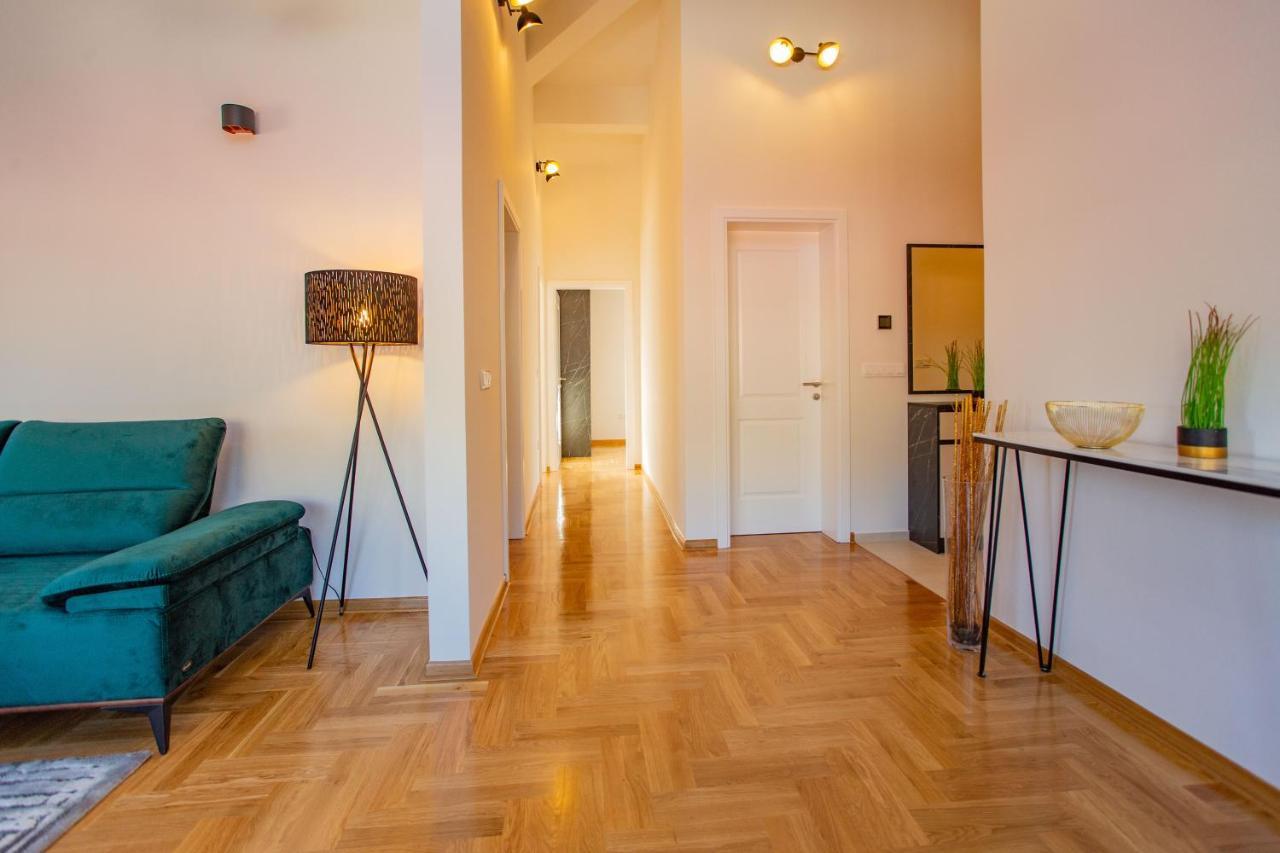 Exclusive Penthouse Old Town With Sauna And Jacuzzi 모스타르 외부 사진