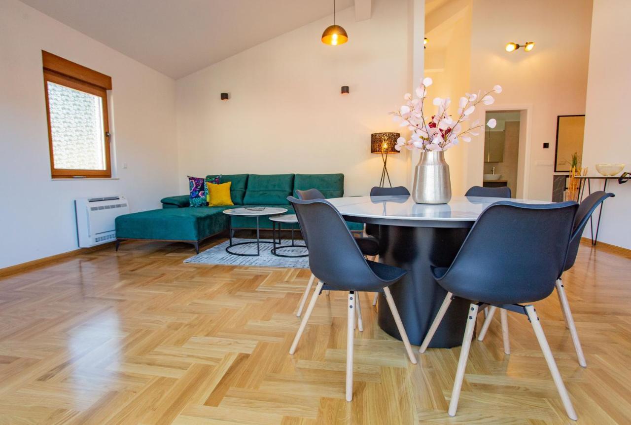 Exclusive Penthouse Old Town With Sauna And Jacuzzi 모스타르 외부 사진